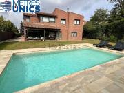 Chalet, La Roca del Vallès