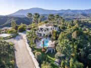 Chalet, Las Lomas, Estepona