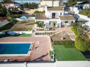 Chalet, Las Lomas, Estepona
