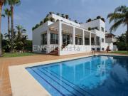 Chalet, Linda Vista Nueva Alcántara Cortijo Blanco, Marbella