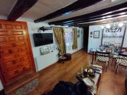 Chalet, Longares