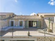 Chalet, Maria de la Salud