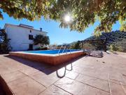 Chalet, Martos