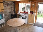 Chalet mit zwei 3 Zimmer Hausteilen zum Ausbauen /...