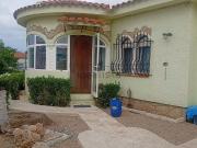 Chalet, Mont Roig del Camp