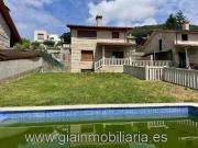 Chalet, Mos