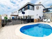 Chalet, Nerja