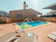 Chalet, Nerja