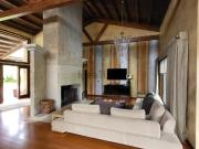 Chalet, Nigran
