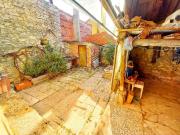 Chalet, Oquillas