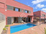 Chalet, Palamós
