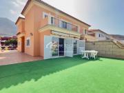 Chalet pareado con 3 dormitorios en El Madroñal en venta...