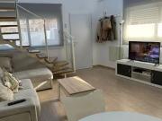Chalet pareado en alquiler en Carrer Creta