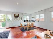 CHALET PAREADO EN URBANIZACION PRIVADA