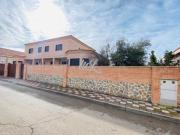 Chalet pareado Venta Cobisa, Cobisa