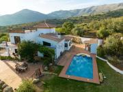 Chalet, Periana