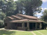 Chalet pileta sobre 6 lotes en Florencio Varela centro...