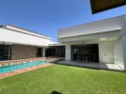 Chalet, Poblete