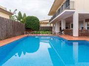 Chalet, Premià de Dalt