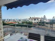 Chalet reformado con vistas al mar