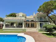 Chalet, Romana Playa, Marbella