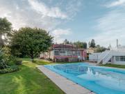 Chalet, Sada Chalet, Sada