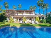 Chalet, Santa María, Marbella