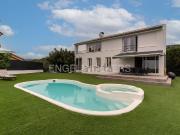 Chalet, Santa Susanna