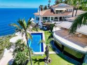 Chalet, Santa Ursula