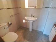 Chalet SEMINUEVO, con Patio delantero de 80 m2, en AS...