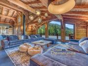 Chalet Ski In, Ski Out 274m² Megève