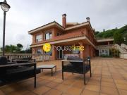 Chalet, Tiana