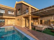Chalet, Castril