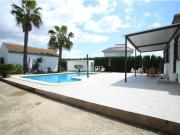 Chalet Unifamiliar con Piscina, Casa de Invitados y...