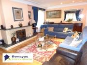 Chalet unifamiliar en venta en Villares de la Reina