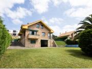 Chalet unifamiliar Venta Llanera, Castañera
