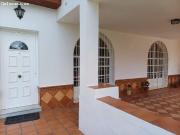 Chalet URBANO con piscina en la zona de Ceromolinos