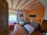 Chalet Venta Cabra, Cabra