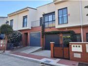 Casa adosada Venta Cigales, Cigales