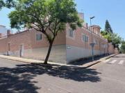 Chalet Venta Dos Hermanas, Entrenúcleos