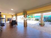 Chalet Venta Dos Hermanas, Entrenúcleos