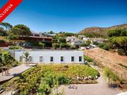 Chalet Venta El Port de La Selva, Beleser