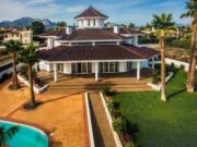 Chalet Venta L'Alfàs del Pi, Urbanizaciones