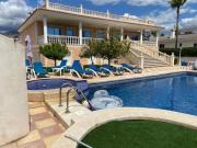 Chalet Venta L'Alfàs del Pi, Urbanizaciones