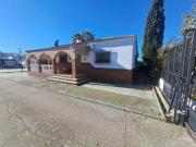 Chalet Venta Lucena, Lucena