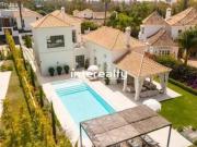 Chalet Venta Marbella, Playa Bajadilla Puertos