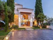 Chalet Venta Marbella, Playa Bajadilla Puertos