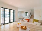 Chalet Venta Orihuela, Las Filipinas Villamartín Canal Norte