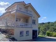 Chalet Venta Parres, Arenas de Parres