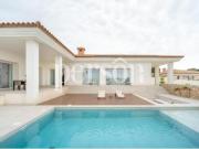 Chalet Venta Vila real, Madrigal